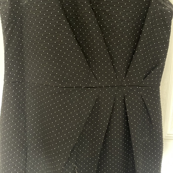 Professional Dress - Picture 2 of 4